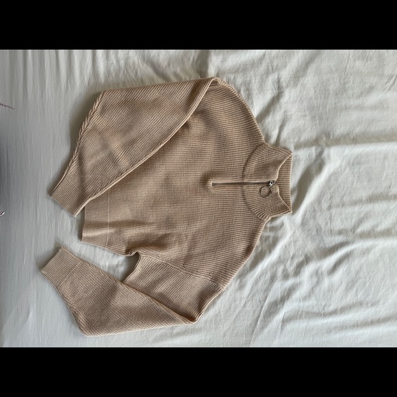 H&M Quarter Zip Sweater - Picture 3 of 6